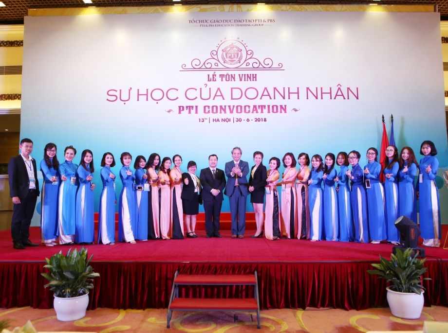 Lễ Tôn vinh Sự học Doanh nhân lần thứ 13 Hà Nội