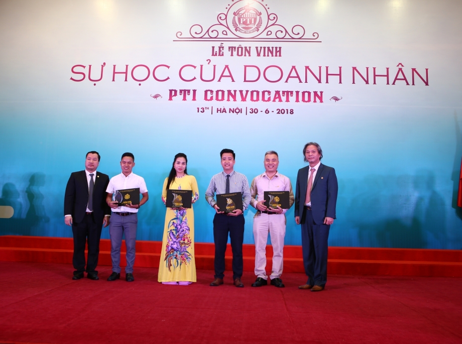 Lễ Tôn vinh Sự học Doanh nhân lần thứ 13 Hà Nội